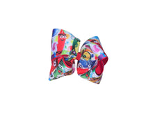 Cargar imagen en el visor de la galería, Crayons hair bow/back to school