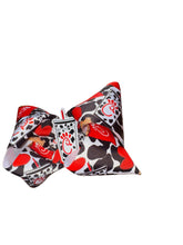 Cargar imagen en el visor de la galería, Chick fill a hair bow / - Elianna's Bowtique