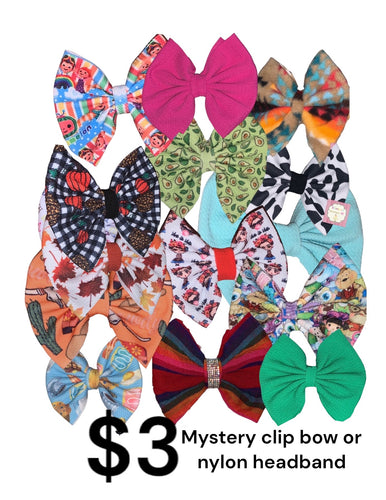 $3 mystery hair bows/ fabrics bows