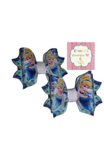 Load image into Gallery viewer, Baby Princess Cinderella mini Piggy tails/ Set bows/paresitos/vinyl