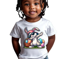 Cargar imagen en el visor de la galería, Easter Bunny Shirt / hunting eggs