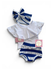 Cargar imagen en el visor de la galería, Honduras outfit set headwrap , bummie and top/ honduras Flag