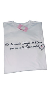 En la casito tengo un amor que me esta esperando shirt / karol g