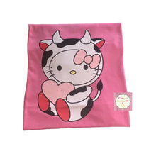 Load image into Gallery viewer, Cow hello kitty shirt /cow /vaca/ hello kitty