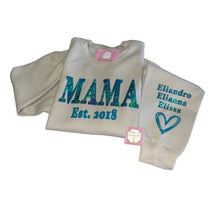 Cargar imagen en el visor de la galería, Mama sweatshirt /sueter/ custom name