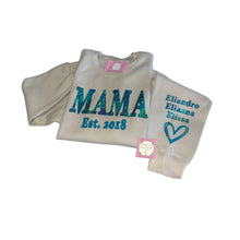 Cargar imagen en el visor de la galería, Mama sweatshirt /sueter/ custom name