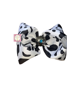 Cow print hair bow/vaca /concho