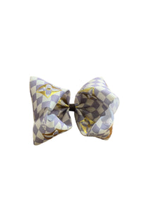 boujee Hair bow / Grey squares