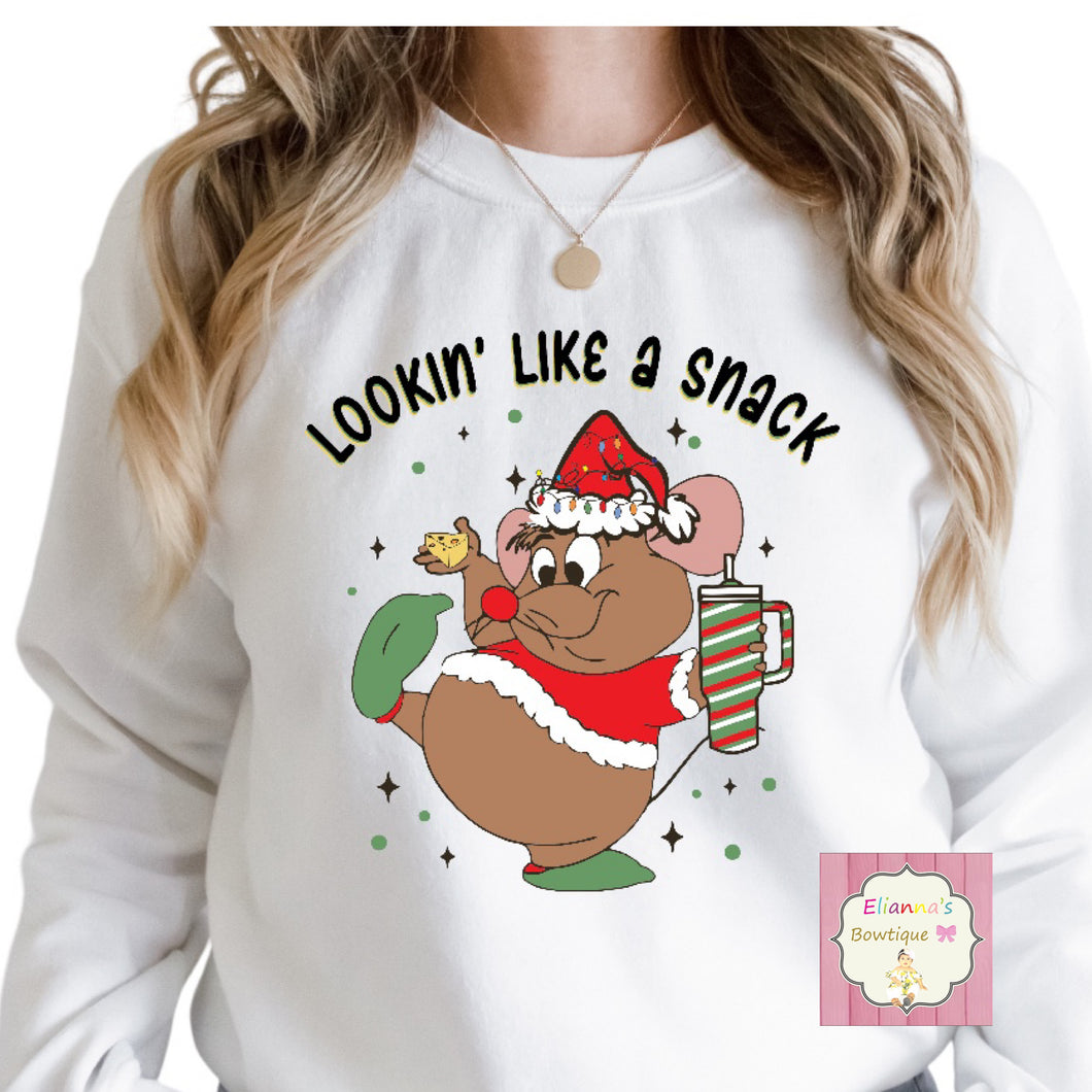 Lookin like a snack sweatshirt /sueter/christmas