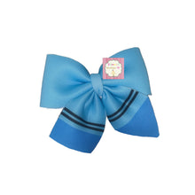 Cargar imagen en el visor de la galería, Crayola Crayons clip bows/ pencil/back to school bows