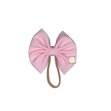 Cargar imagen en el visor de la galería, Light pink solid color baby headwrap