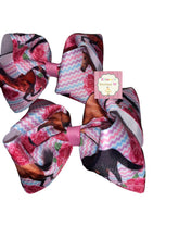 Cargar imagen en el visor de la galería, Pink floral horses piggy tails set/chongitos/paresitos/caballos