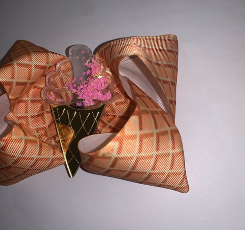 Ice cream waffle cone hair bow /shaker /helado