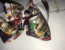 Load image into Gallery viewer, Harry Potter Hair bow / grosgrain ribbon