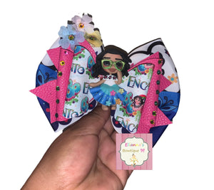 Encanto clay doll hair bow/vinyl/moños