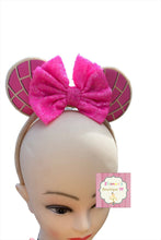 Cargar imagen en el visor de la galería, Concha headband Ears /Minnie Mouse ears