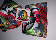 Cargar imagen en el visor de la galería, Tom and Jerry hair bow / moños - Elianna&#39;s Bowtique