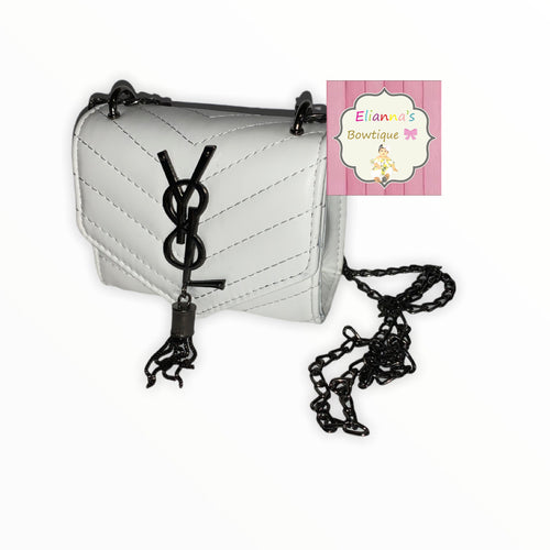 White small girls purse /bag/bolsa