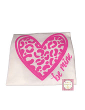 Load image into Gallery viewer, Be mine pink leopard heart shirt / valentine&#39;s day