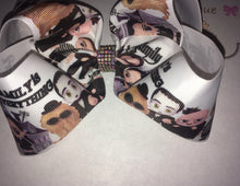 Cargar imagen en el visor de la galería, Family addams hair bow/ Halloween family - Elianna&#39;s Bowtique