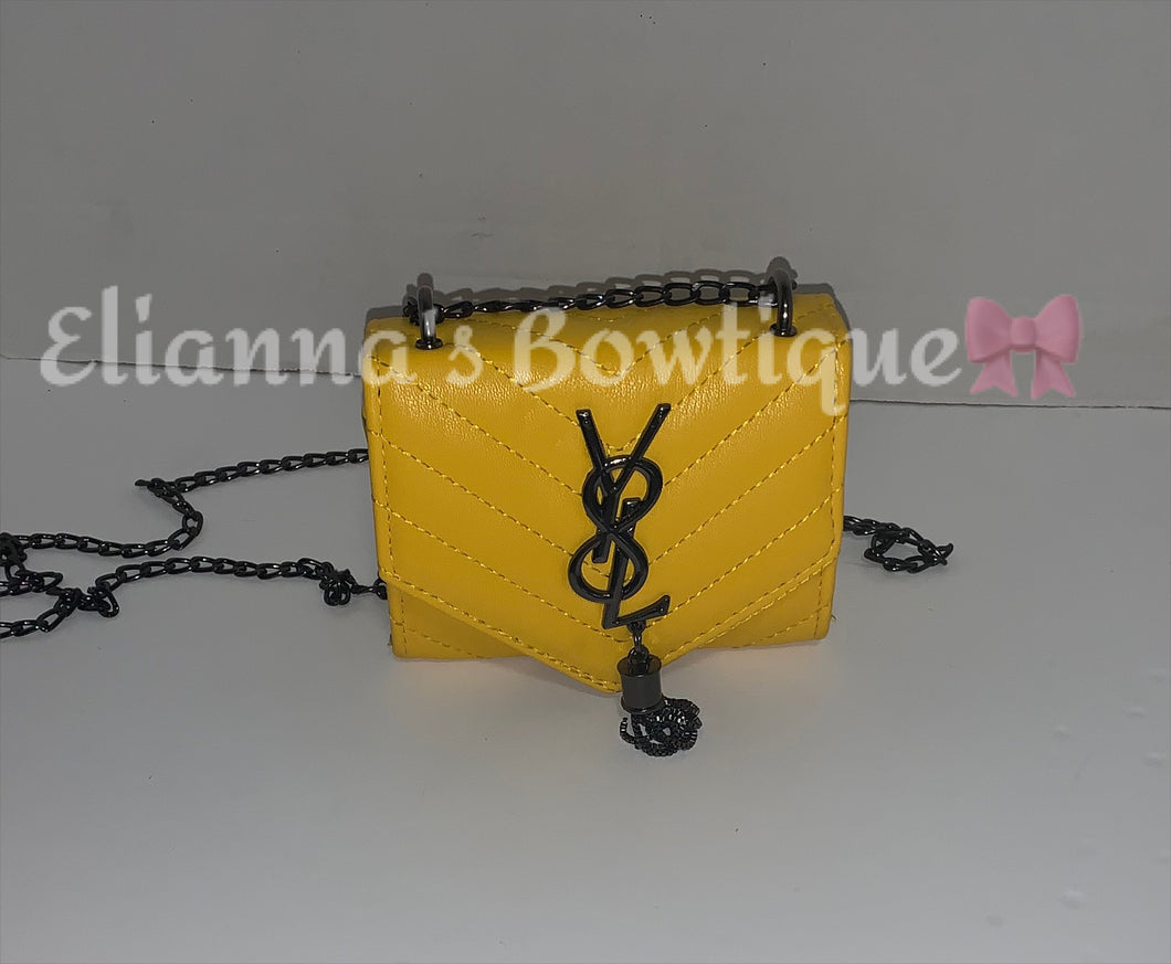 Yellow  small girls purse /bag/bolsa