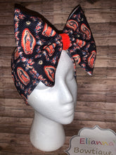 Cargar imagen en el visor de la galería, Virgen de Guadalupe baby headband /headwrap