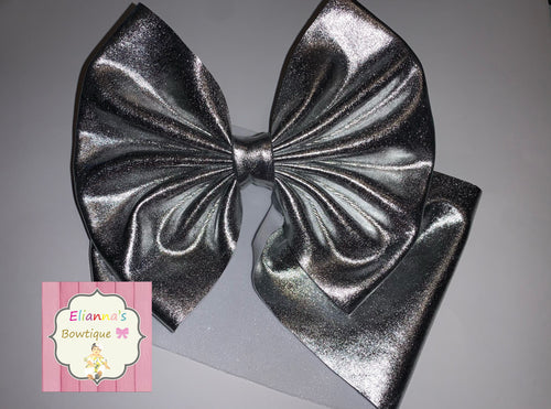 Christmas Silver headwrap or clip bow/Navidad