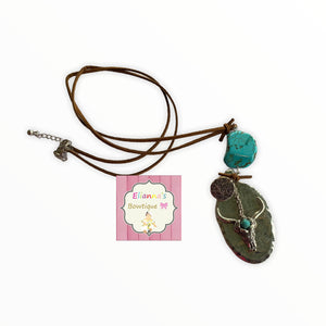 Turquoise stone necklace /bull head/