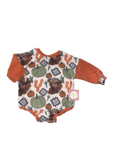 Cargar imagen en el visor de la galería, Highland cow bubble sweater romper /fall/pumpkin/unisex/aztec print