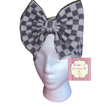 Load image into Gallery viewer, Grey squares headwrap/clip bow/