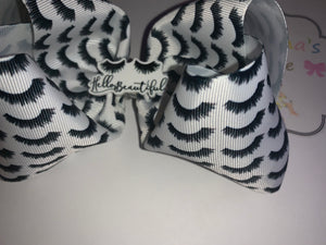 Fake eyelashes hair bow/ Makeup