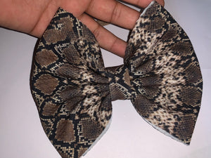 Brown Snake skin headwrap/clip bow/Vibora/