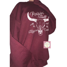 Cargar imagen en el visor de la galería, Longhorn Crewneck sweatshirt /bull/ raisin hell/sueter