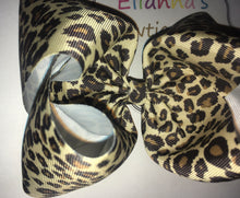 Load image into Gallery viewer, Cheetha leopard hair bow - Elianna&#39;s Bowtique