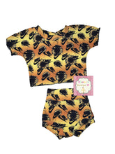 Cargar imagen en el visor de la galería, Sunflower set Top &amp;  bummie/shirt/girasoles