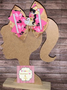 Pink  clay doll hair bow/vinyl/moños